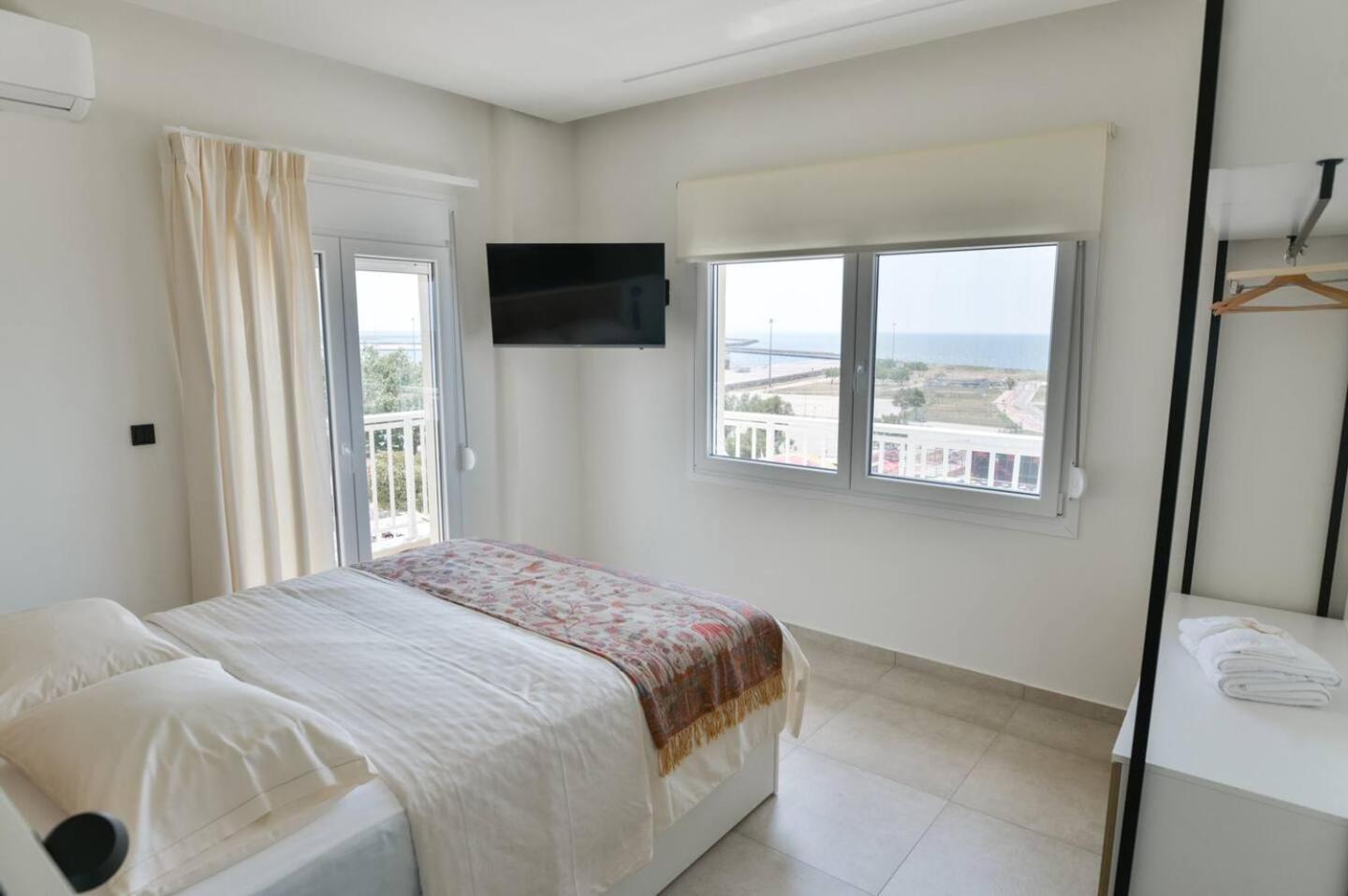 Lighthouse Apartments Alexandroúpoli Eksteriør bilde